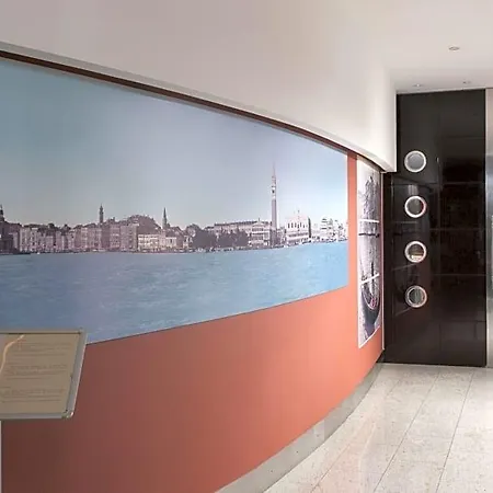 Victoria فندق 3*